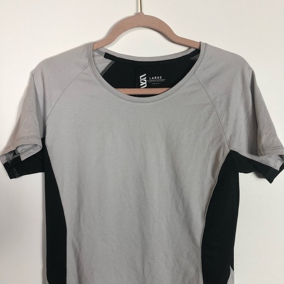 Second skin‎ athletic top - Picture 2 of 7